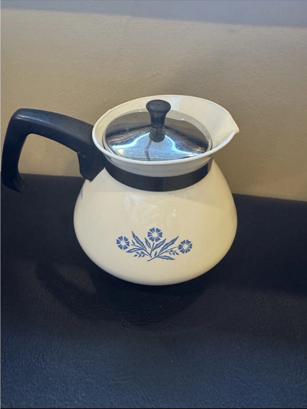 Corningware Cream Coffee Pot with Blue Floral cornflower lid too
